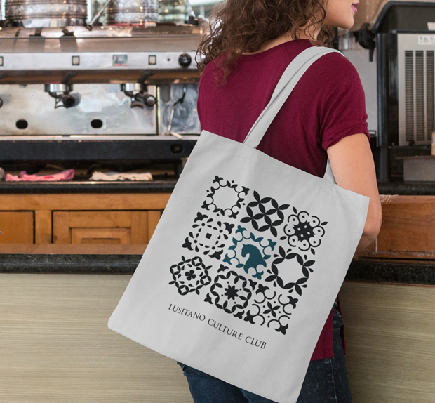 lusitano tote bag
